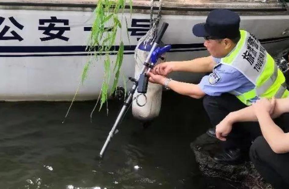 0220803105706.jpg 0220803105706.jpg