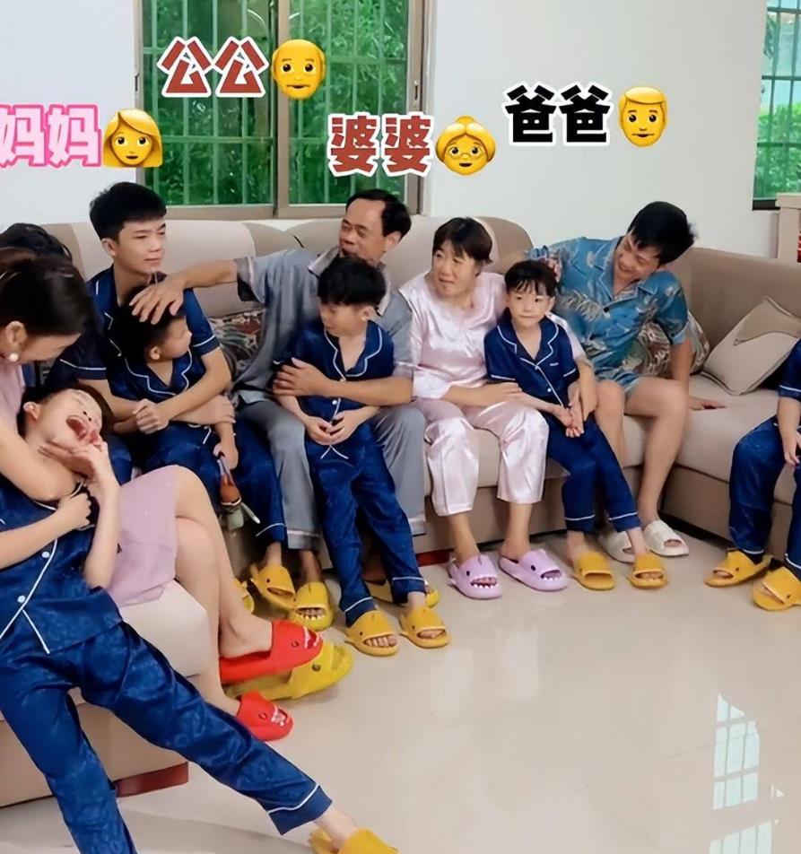 女子连生7个儿子,老公吐槽“生了8百万”,看到爷爷收入网友懂了