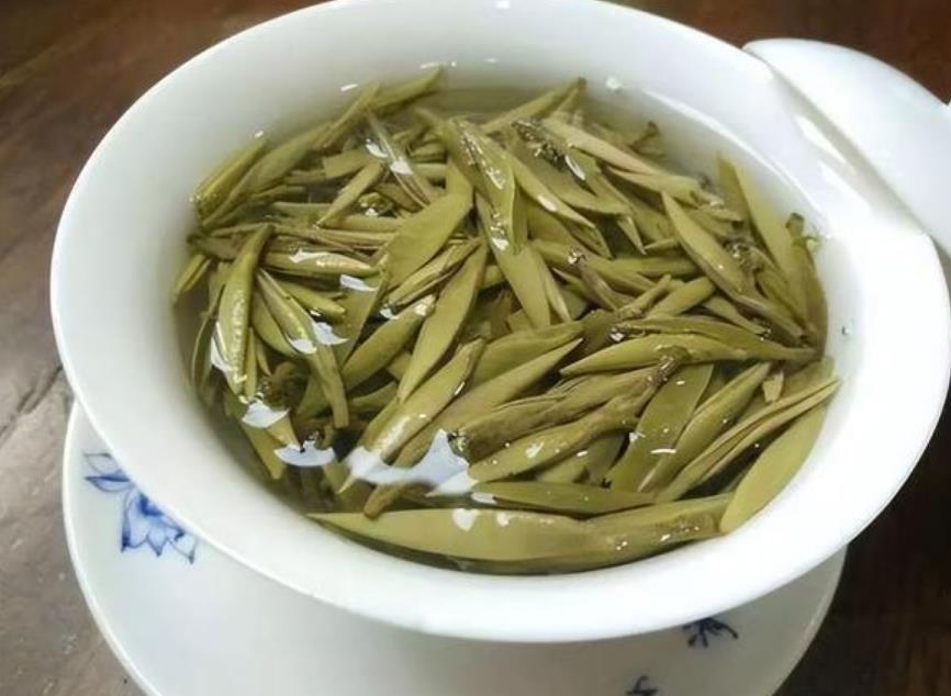 秋老虎已至,建议50岁后,常吃3瓜饮2茶,降温润燥身体好