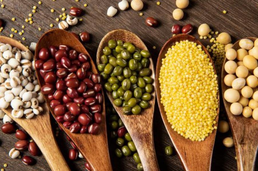 建议中老年人:少吃牛奶鸡蛋,多吃4样,增强抵抗力 0221201111504.jpg