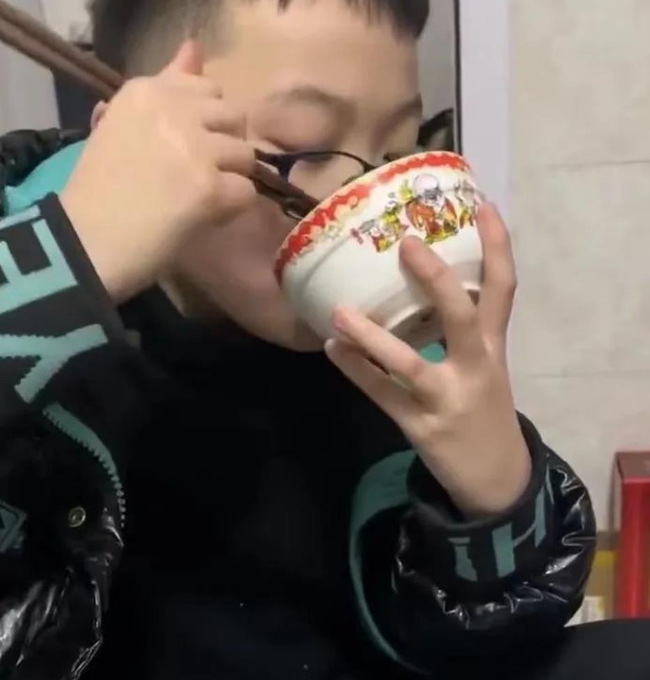 0230301093727.jpg 0230301093727.jpg