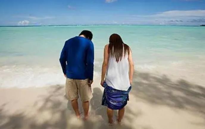 女儿不嫁人和儿子不娶妻,哪个让父母更闹心?老人的对话太真实 女儿不嫁人和儿子不娶妻,哪个让父母更闹心?老人的对话太真实