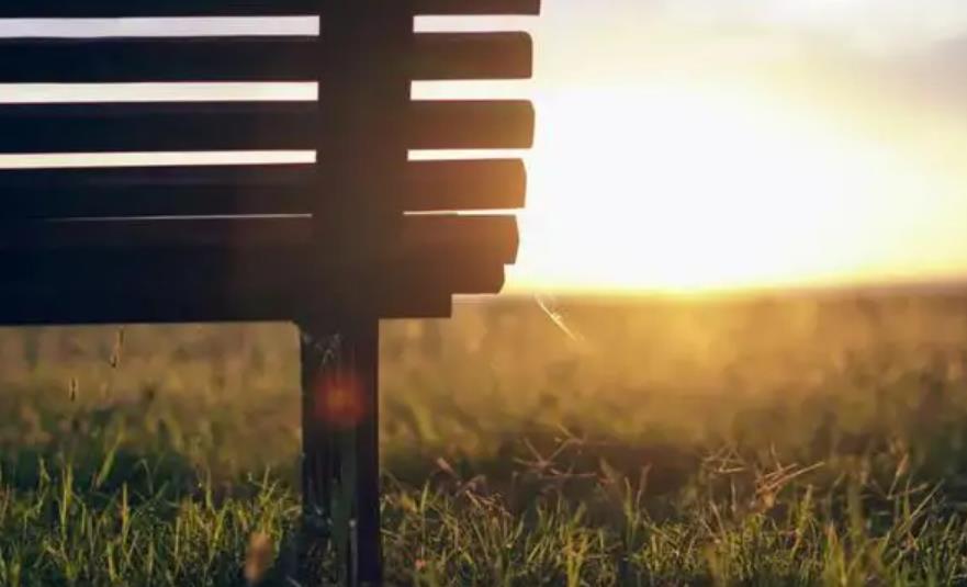 六旬老人称高中同学已去世近50人 六旬老人称高中同学已去世近50人